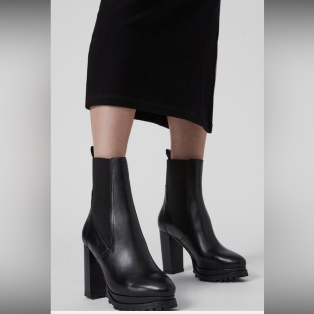 All saints Sahara Boots NWOT